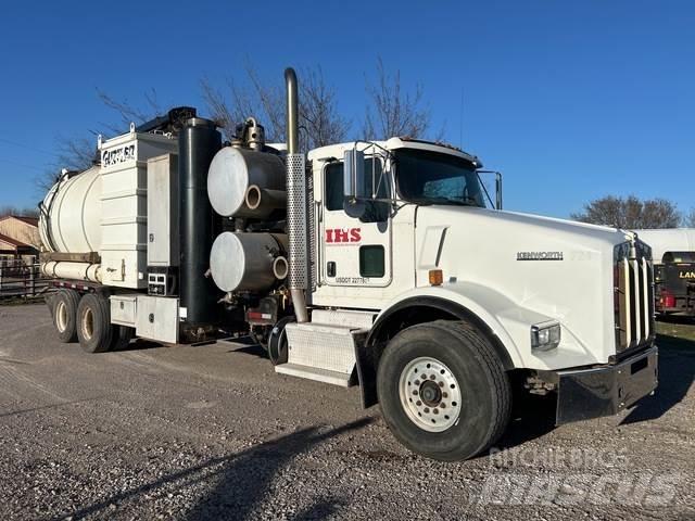 Kenworth T800 Гусеничные экскаваторы