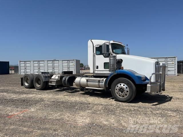 Kenworth T800 Седельные тягачи