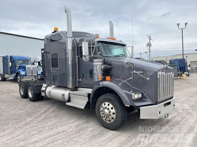 Kenworth T800 Седельные тягачи