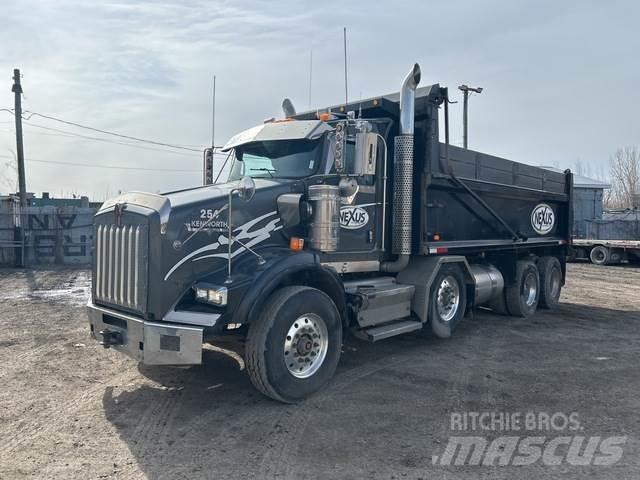 Kenworth T800 Грузовики-Самосвалы