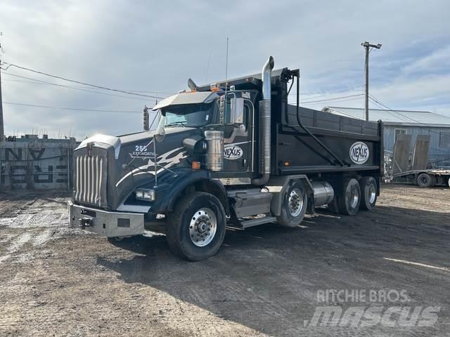Kenworth T800 Грузовики-Самосвалы
