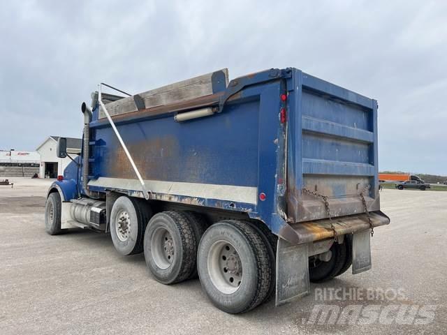 Kenworth T800 Грузовики-Самосвалы