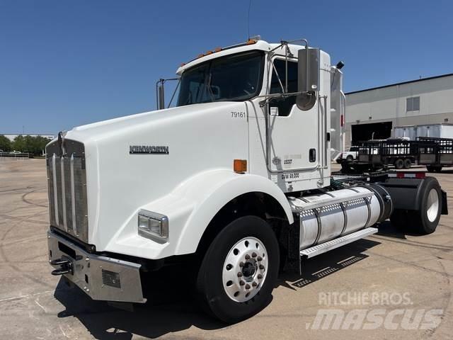Kenworth T800 Седельные тягачи