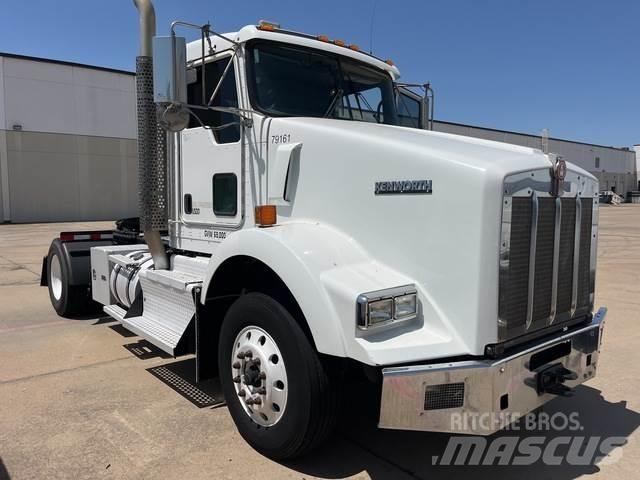 Kenworth T800 Седельные тягачи