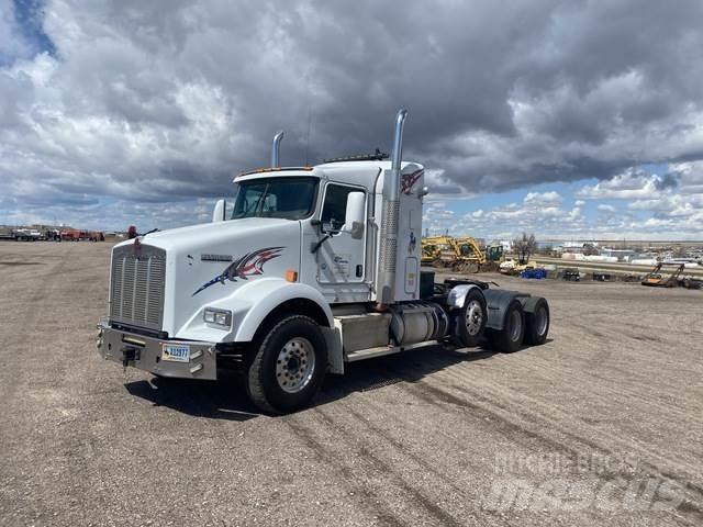 Kenworth T800 Седельные тягачи