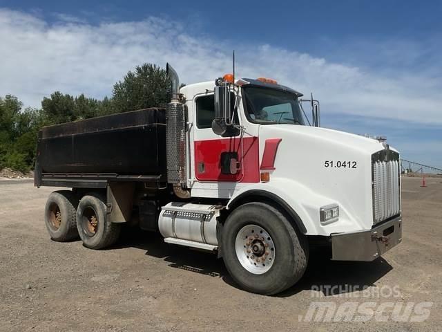 Kenworth T800 Грузовики-Самосвалы