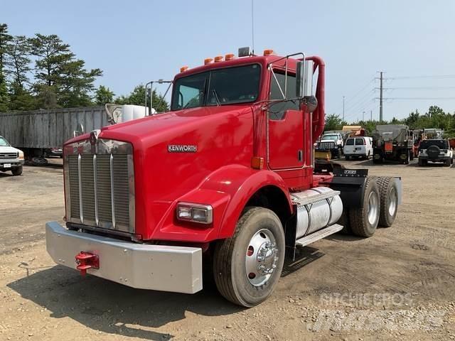 Kenworth T800 Седельные тягачи