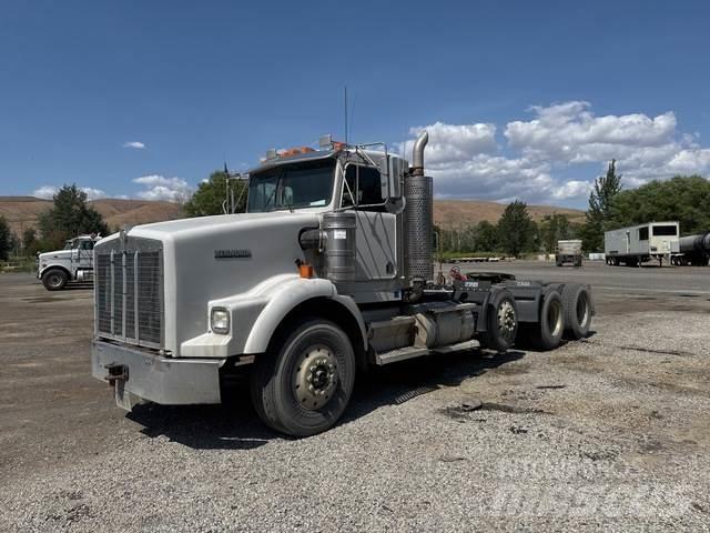Kenworth T800 Седельные тягачи