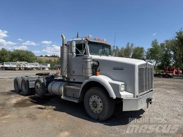 Kenworth T800 Седельные тягачи