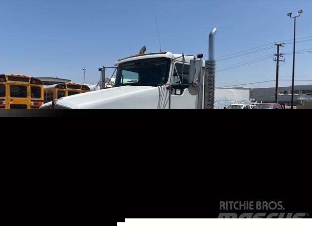 Kenworth T800 Седельные тягачи