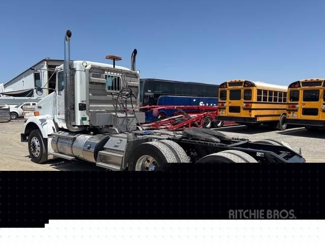 Kenworth T800 Седельные тягачи