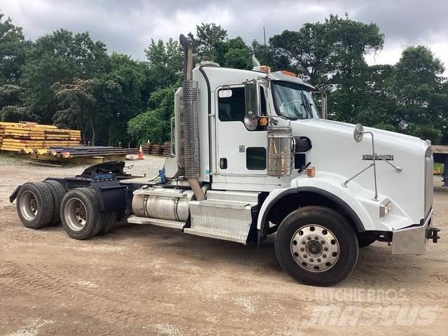 Kenworth T800 Седельные тягачи