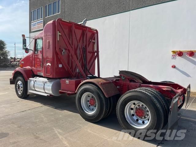 Kenworth T800 Седельные тягачи