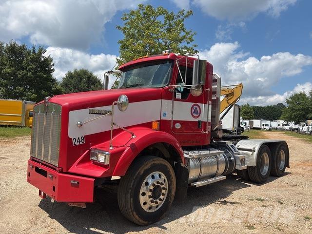 Kenworth T800 Седельные тягачи