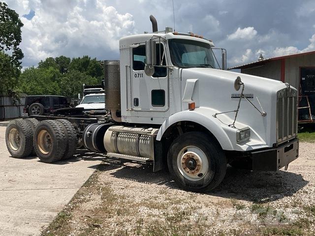 Kenworth T800 Седельные тягачи