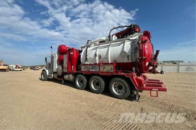 Kenworth T800 Гусеничные экскаваторы