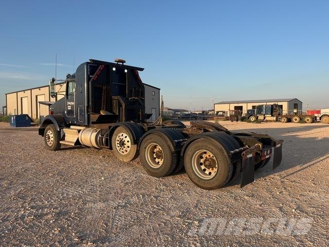 Kenworth T800 Седельные тягачи