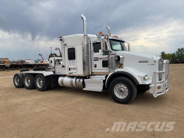 Kenworth T800 Седельные тягачи