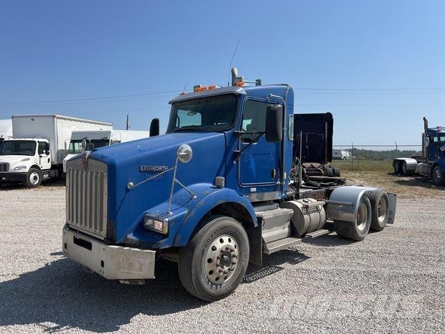 Kenworth T800 Седельные тягачи