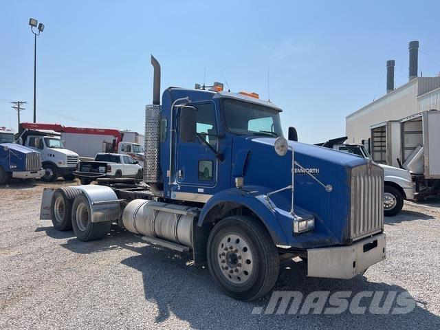 Kenworth T800 Седельные тягачи
