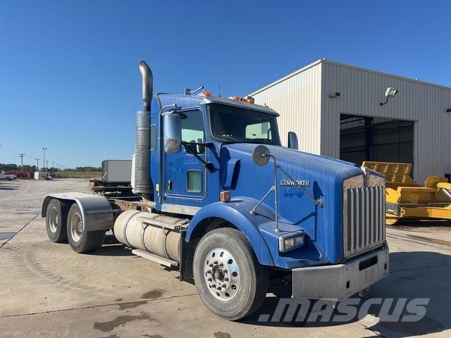 Kenworth T800 Седельные тягачи