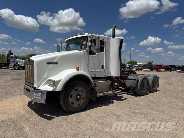Kenworth T800 Седельные тягачи