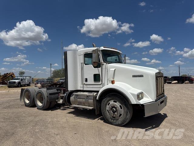 Kenworth T800 Седельные тягачи