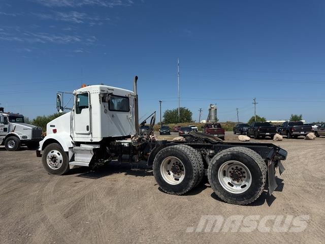 Kenworth T800 Седельные тягачи