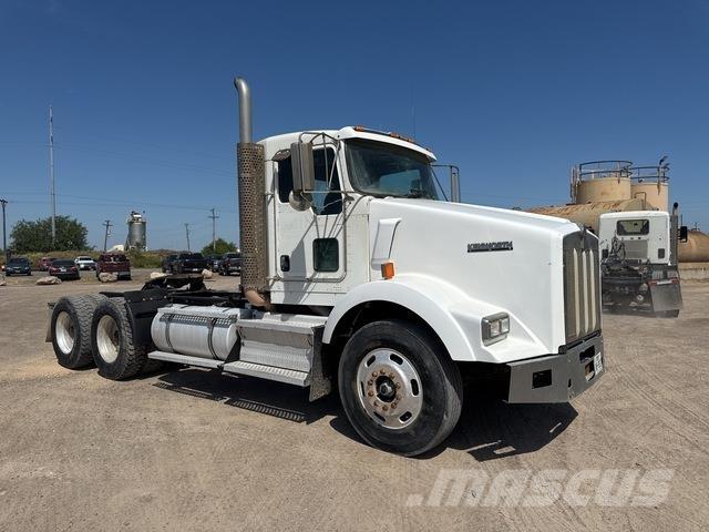 Kenworth T800 Седельные тягачи