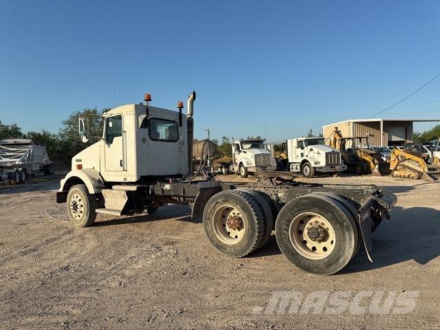 Kenworth T800 Седельные тягачи