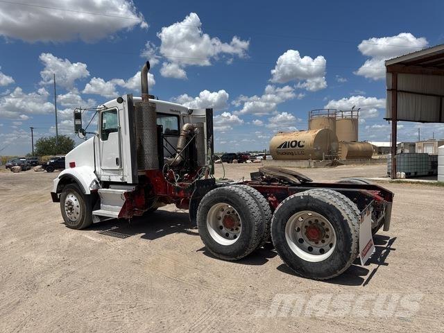 Kenworth T800 Седельные тягачи