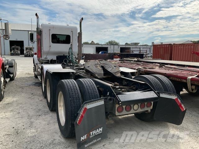 Kenworth T800 Седельные тягачи