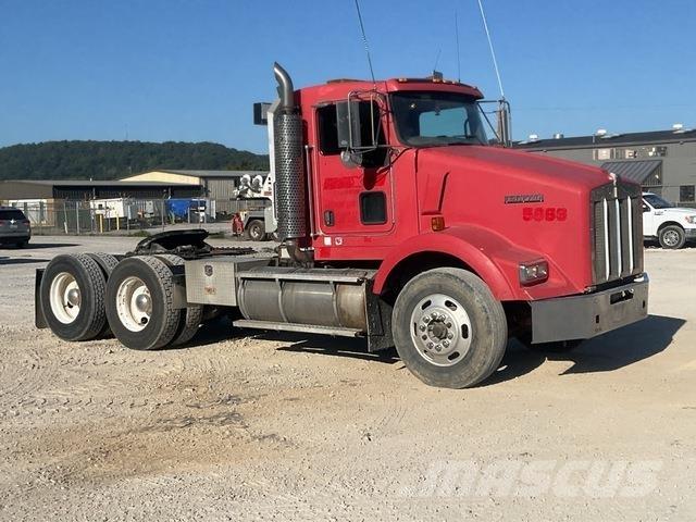 Kenworth T800 Седельные тягачи
