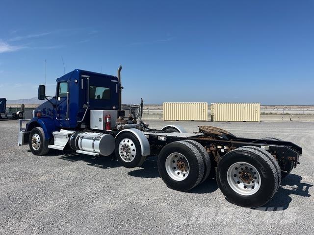 Kenworth T800 Седельные тягачи