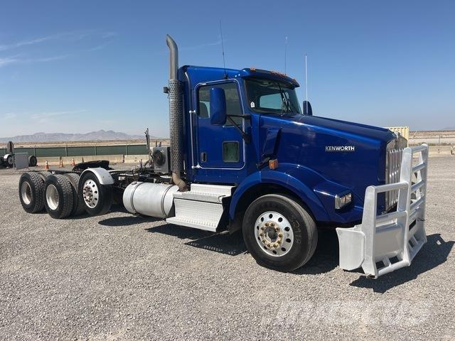 Kenworth T800 Седельные тягачи