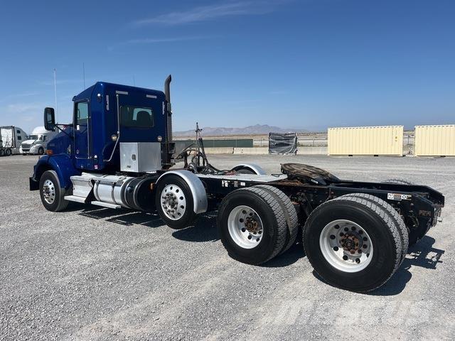 Kenworth T800 Седельные тягачи