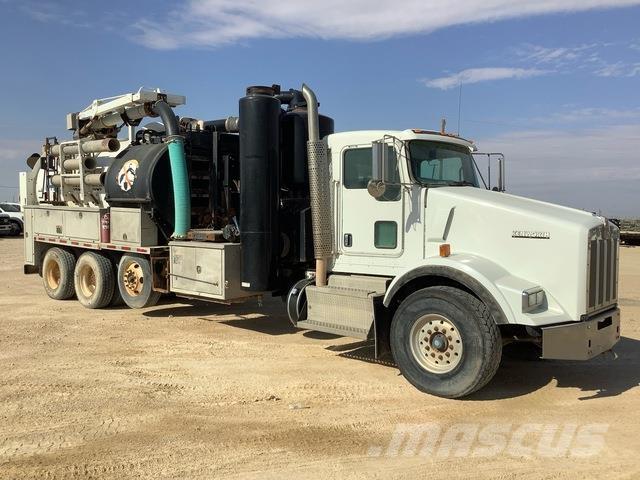 Kenworth T800 Гусеничные экскаваторы