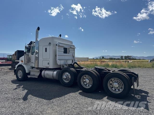 Kenworth T800 Седельные тягачи