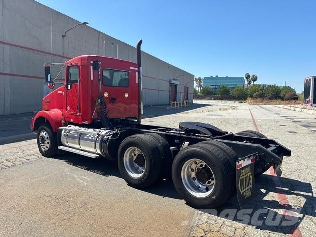 Kenworth T800 Седельные тягачи