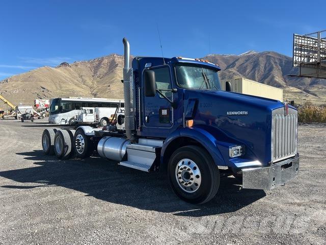 Kenworth T800 Седельные тягачи