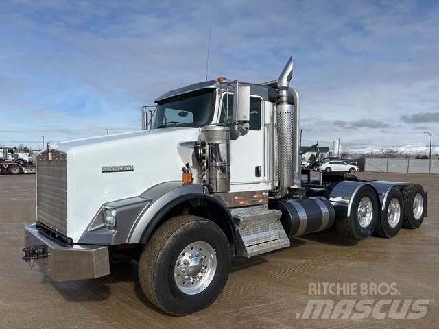 Kenworth T800W Седельные тягачи