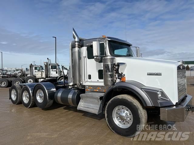 Kenworth T800W Седельные тягачи