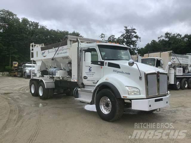 Kenworth T880 Автобетоносмесители