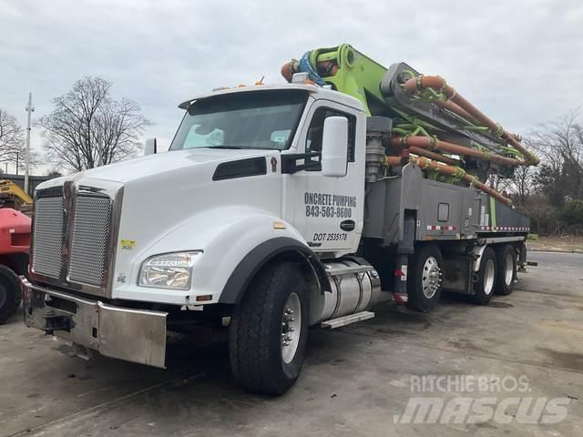 Kenworth T880 Бетононасосы