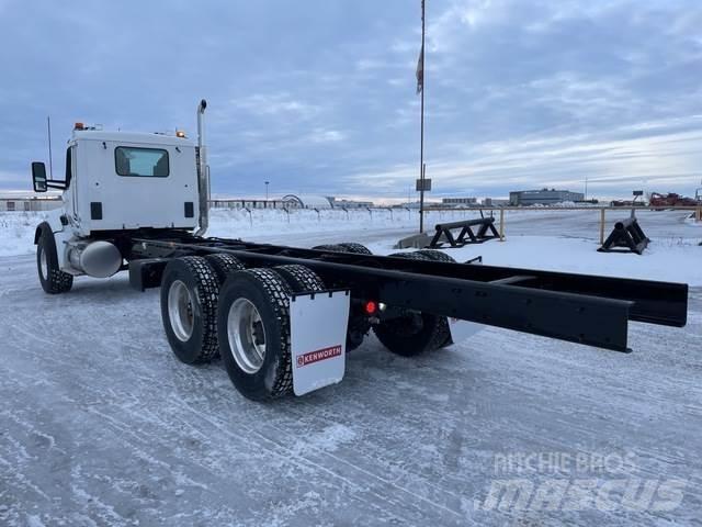 Kenworth T880 Кабины