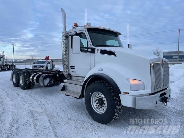 Kenworth T880 Кабины