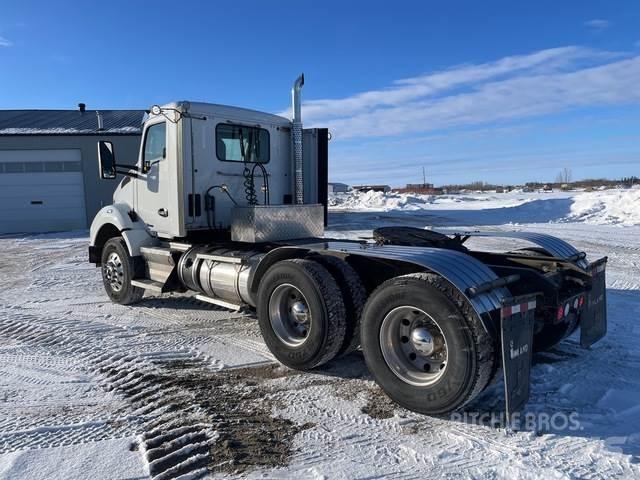 Kenworth T880 Седельные тягачи