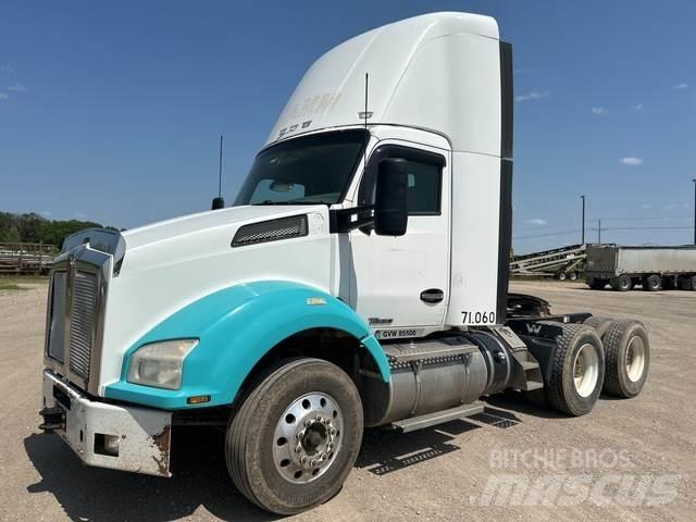 Kenworth T880 Седельные тягачи
