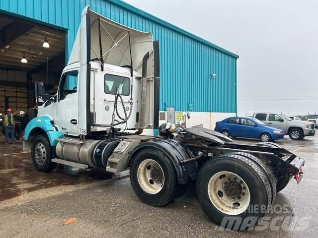 Kenworth T880 Седельные тягачи
