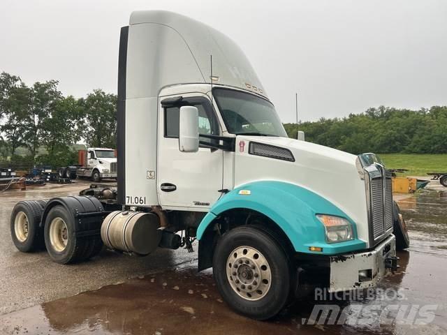 Kenworth T880 Седельные тягачи